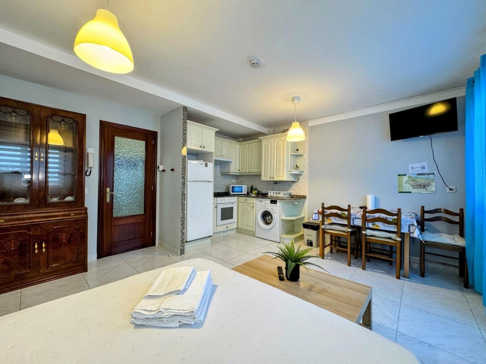Apartamento Elena Centrico Con Wifi Onís 外观 照片